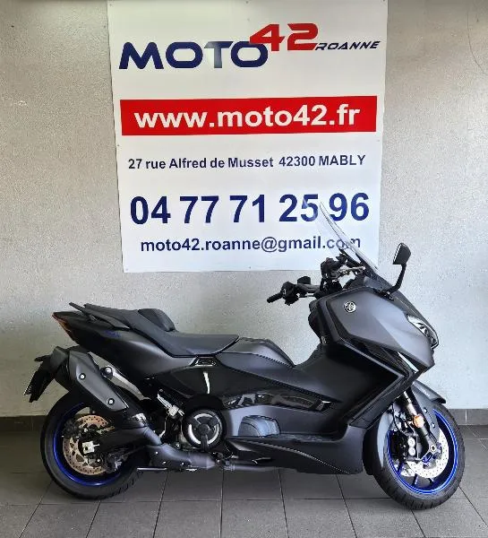 XP TMAX 560