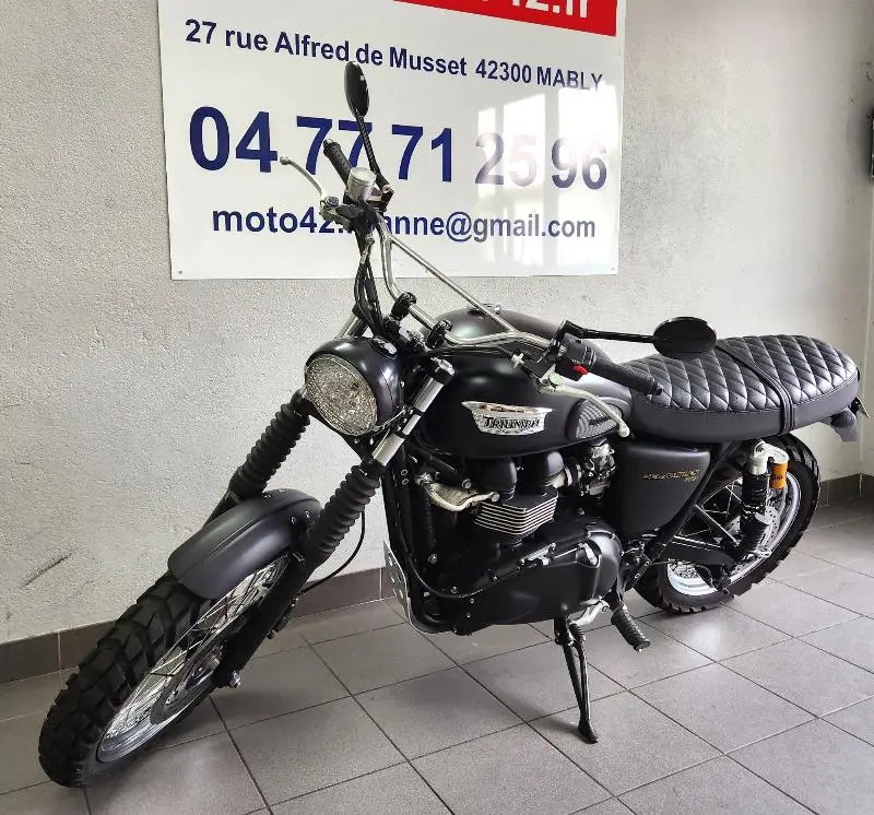SCRAMBLER 900