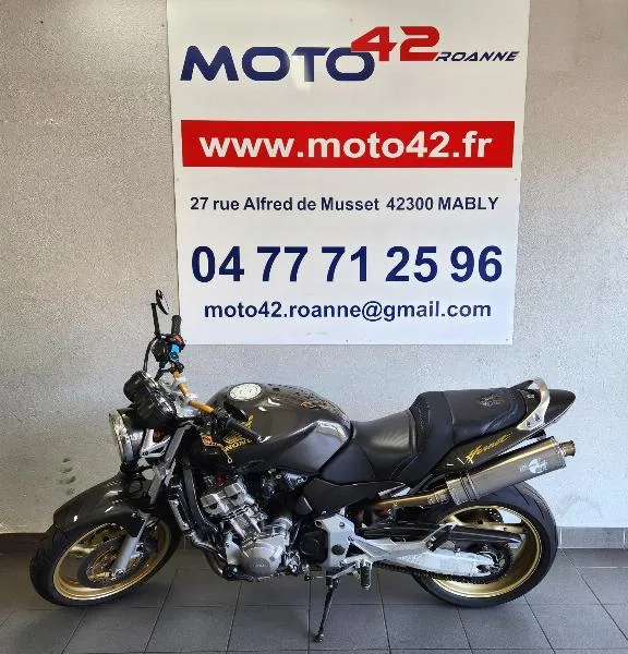 CB 900 F HORNET