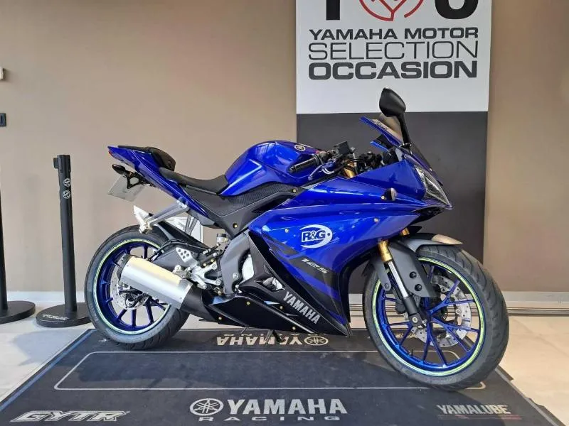 YZFR 125 2018