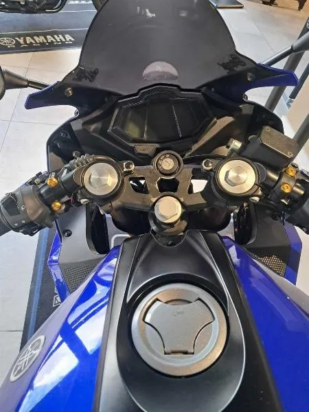 YZFR 125