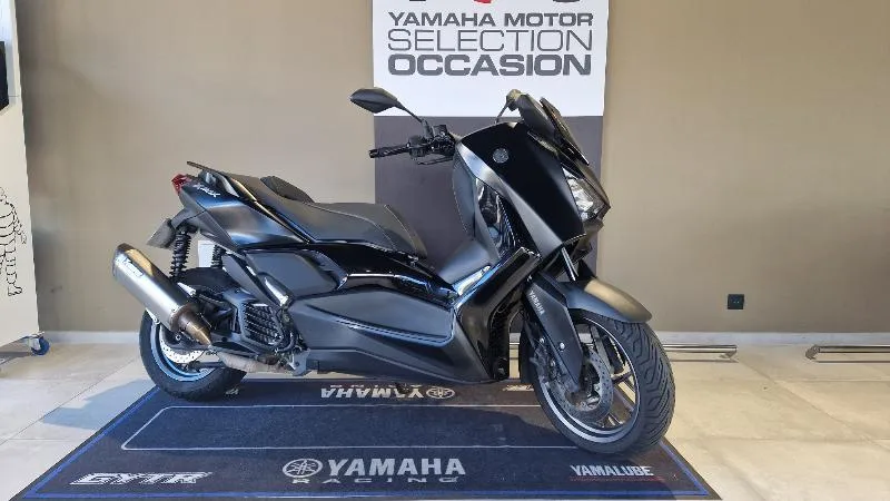 XMAX 125 TECH MAX
