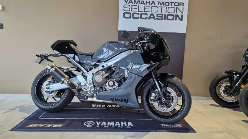 XSR 900 GP