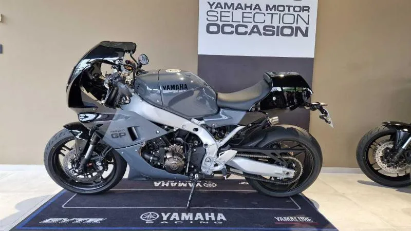 XSR 900 GP