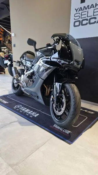 XSR 900 GP