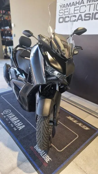 XMAX 125 TECH MAX