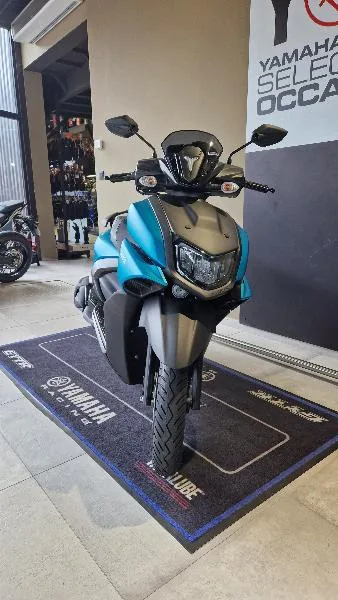RayZR 125