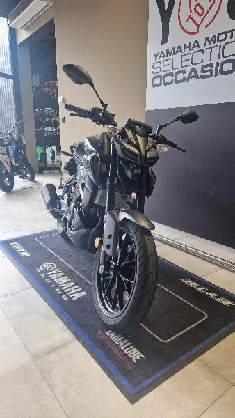 MT125 ABS