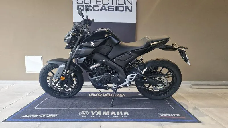 MT125 ABS