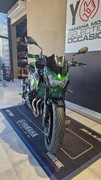 Z 800