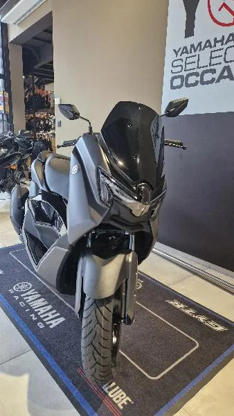 NMAX 125 TECH MAX