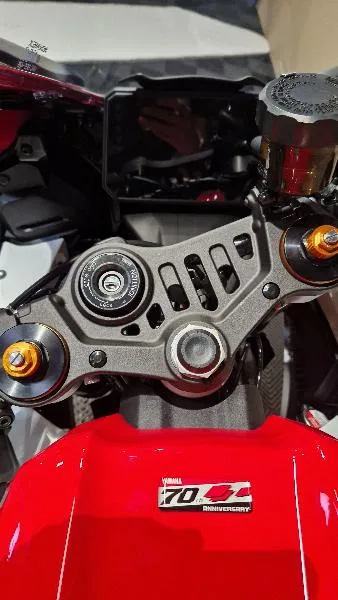 YZFR7 WORLD GP 60TH ANNIVERSARY