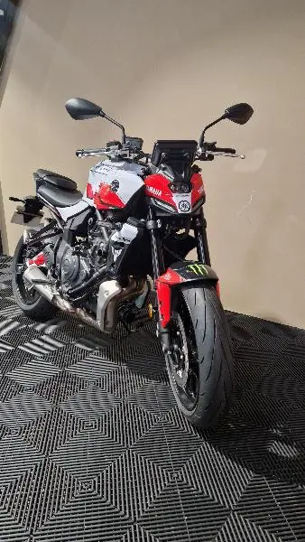 MT07