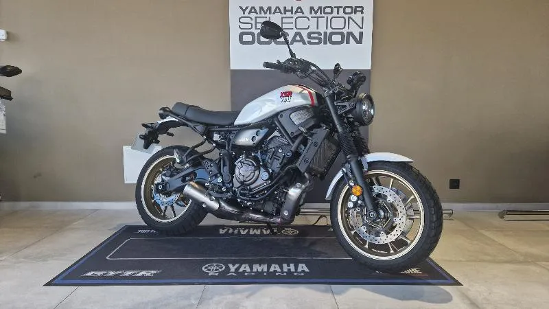 XSR 700 XTRIBUTE