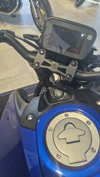 MT125 ABS