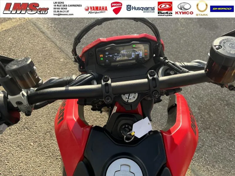 HYPERMOTARD