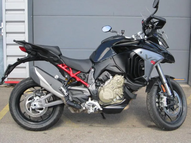MULTISTRADA V4 S