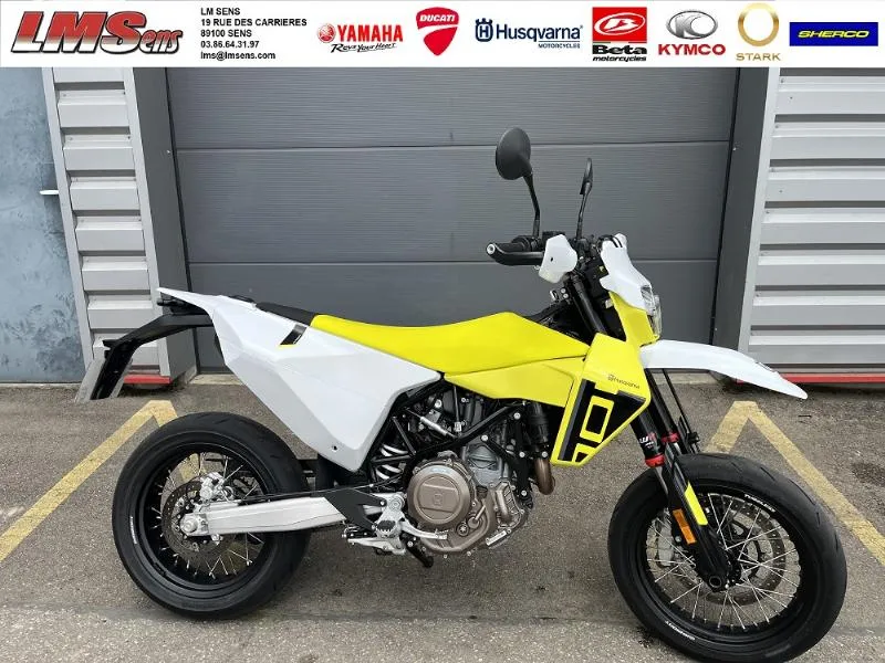 701 SUPERMOTO