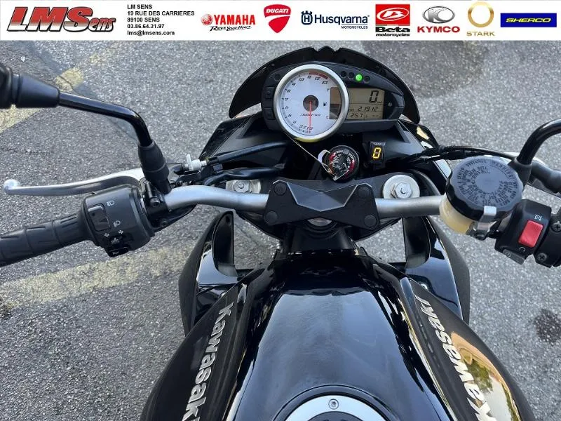Z 1000