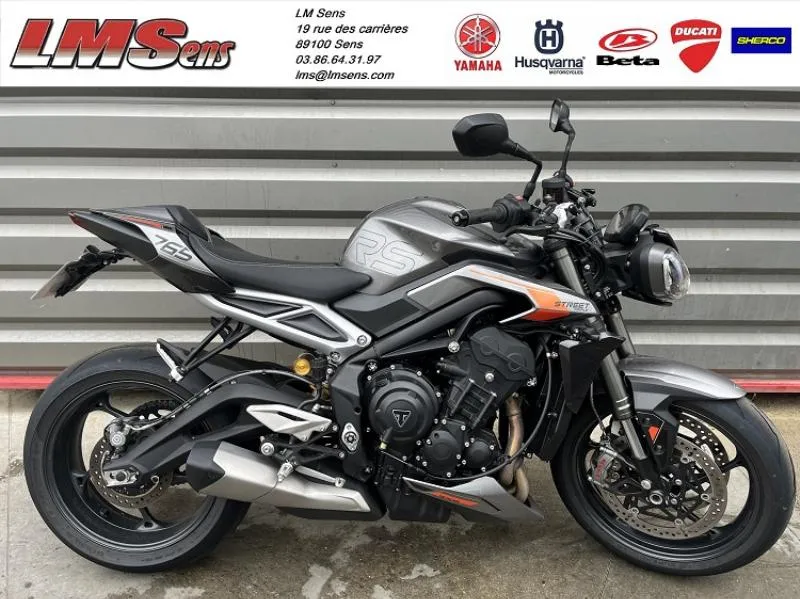 STREET TRIPLE 765 RS