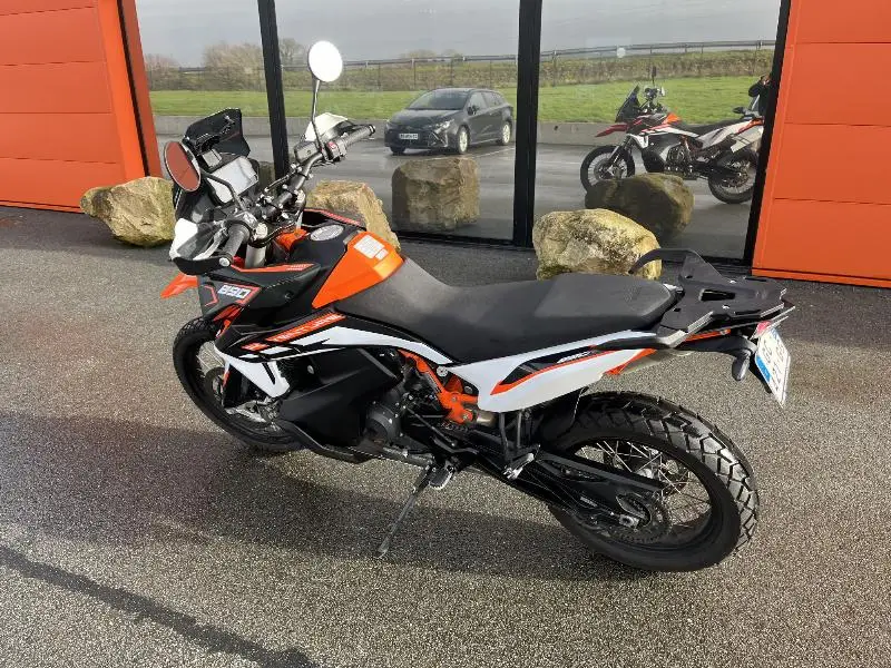 890 ADVENTURE R