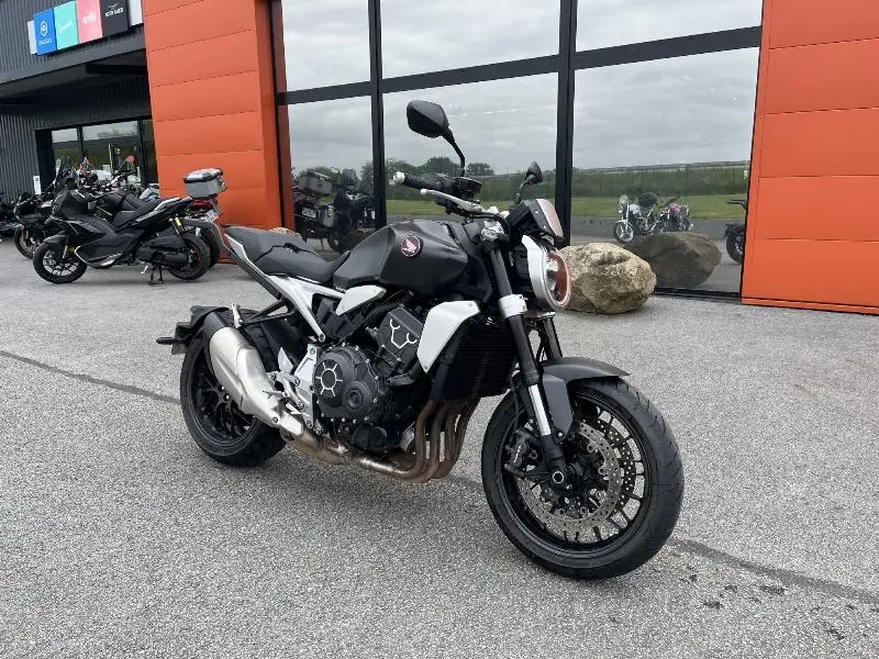CB 1000 R