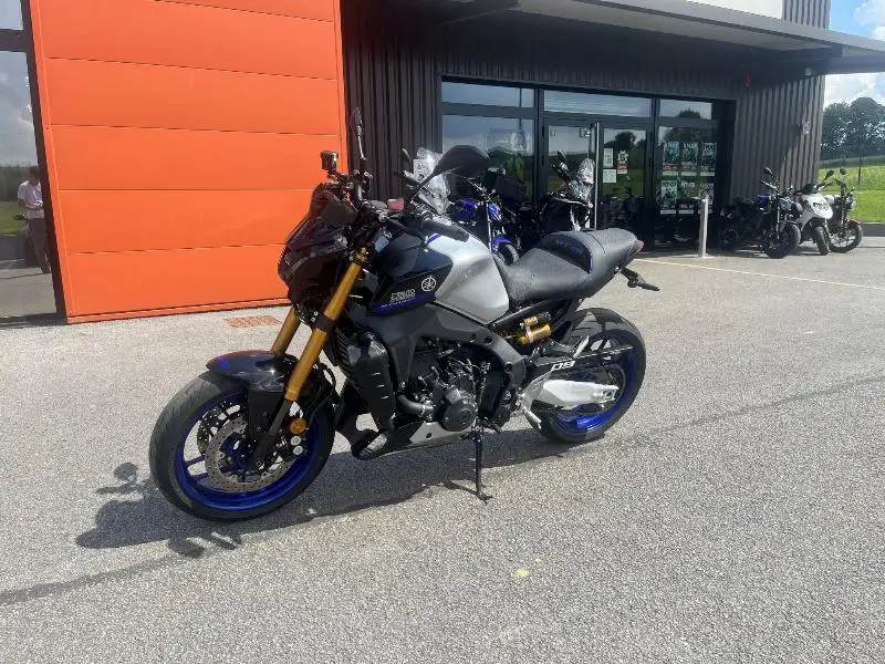 MT09 SP