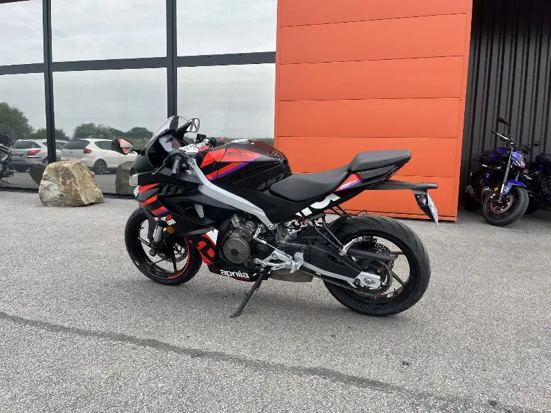 RS 457