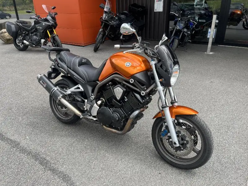 BT 1100 BULLDOG