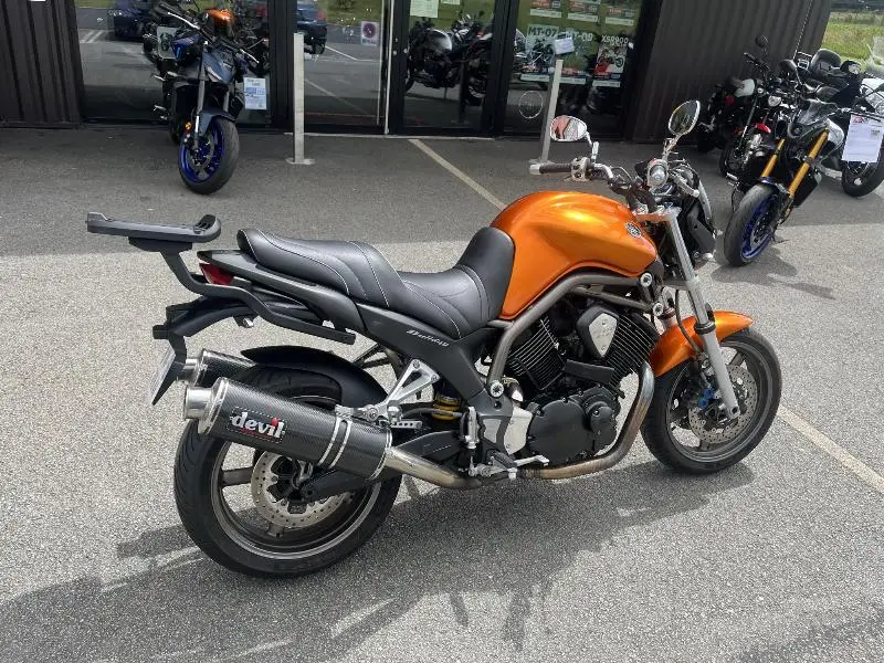 BT 1100 BULLDOG