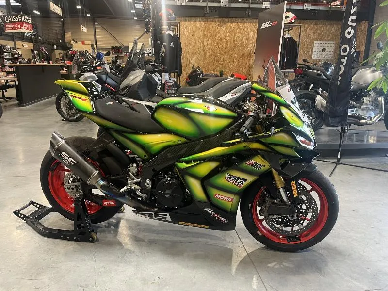 RSV4 1100