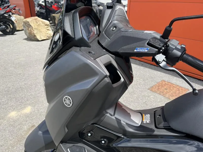 NMAX 125