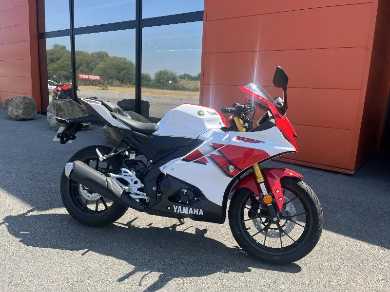 R125 World GP 60th Anniversary