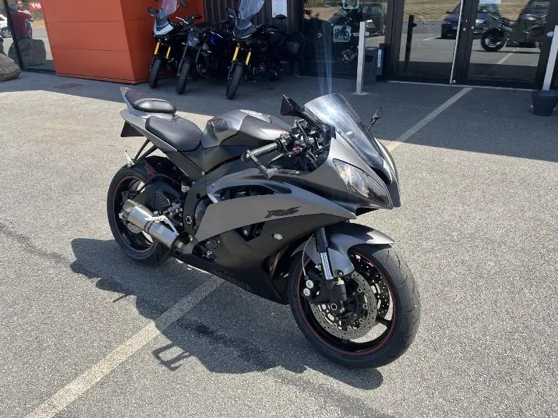 YZFR6