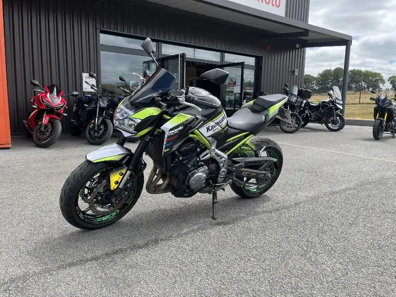 Z 900
