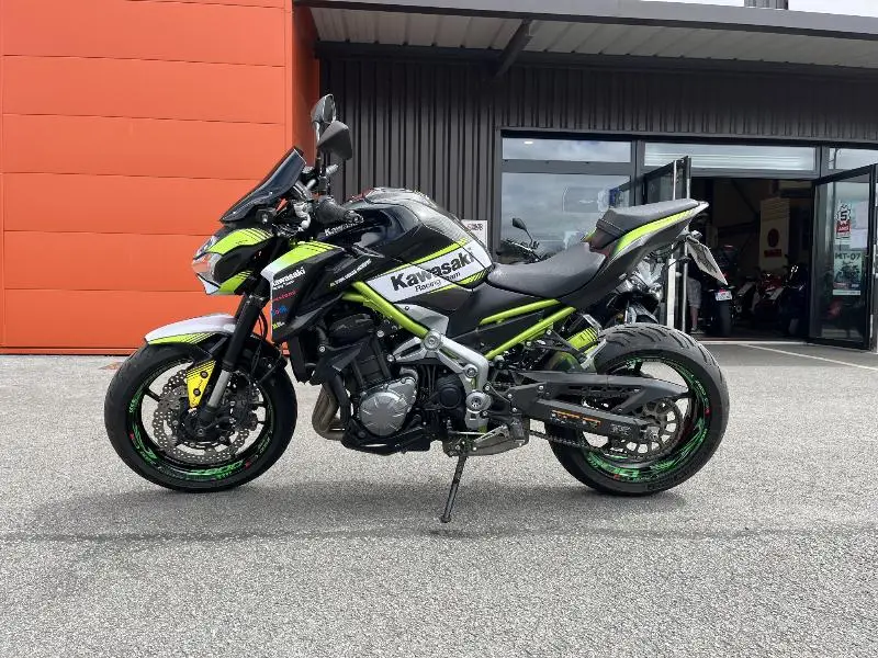 Z 900