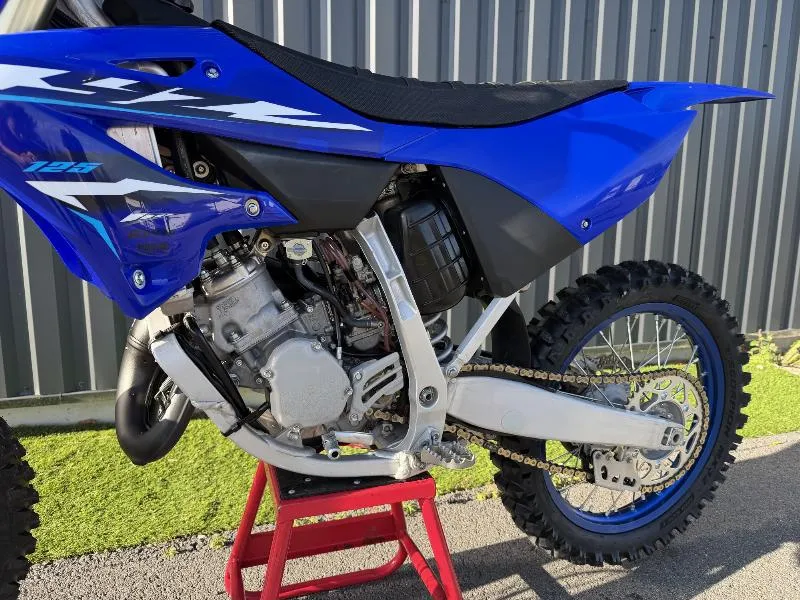 YZ 125