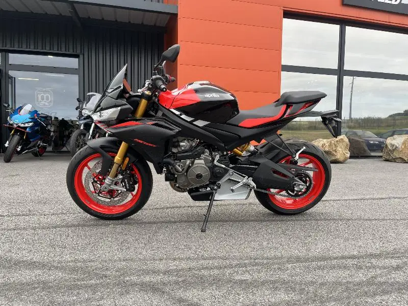 TUONO 660 FACTORY