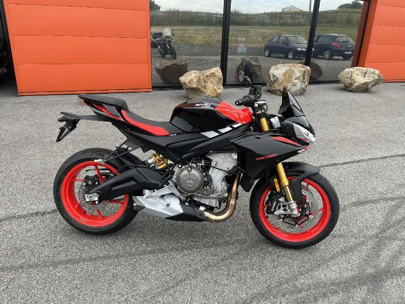 TUONO 660 FACTORY