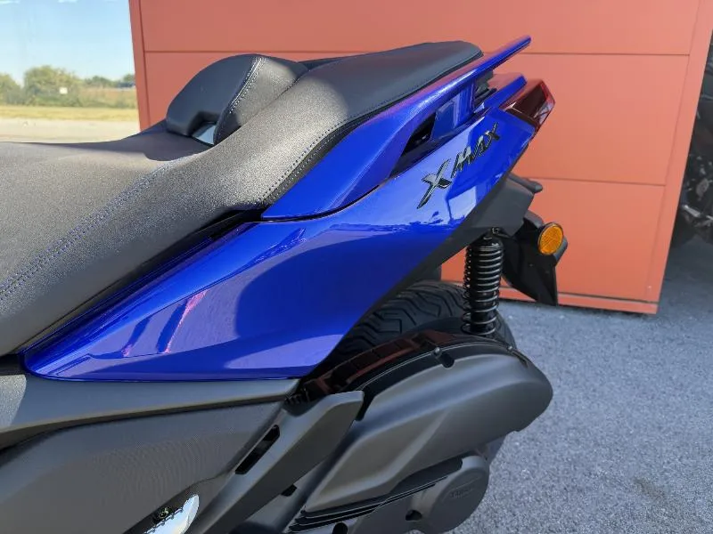 XMAX 125