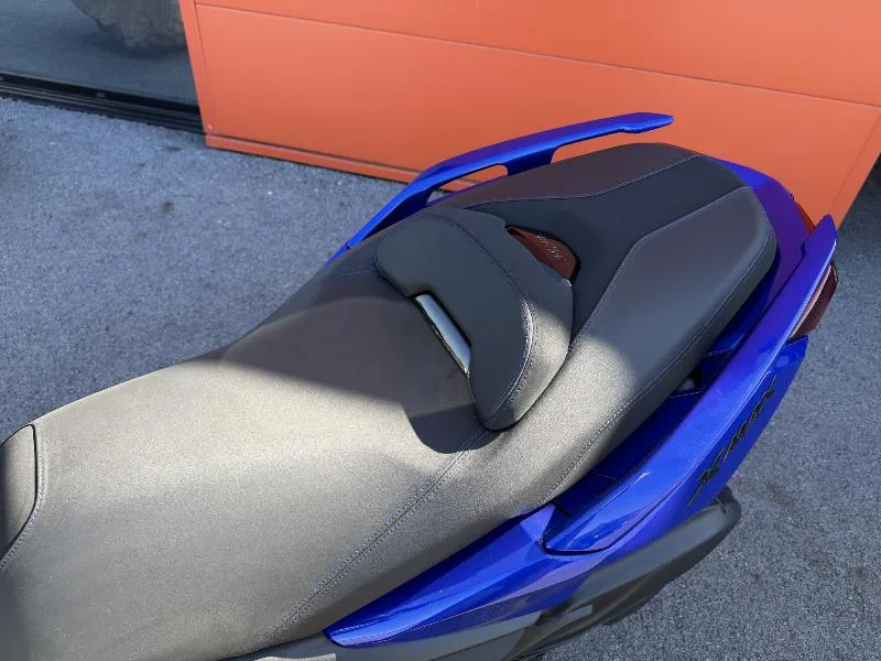 XMAX 125
