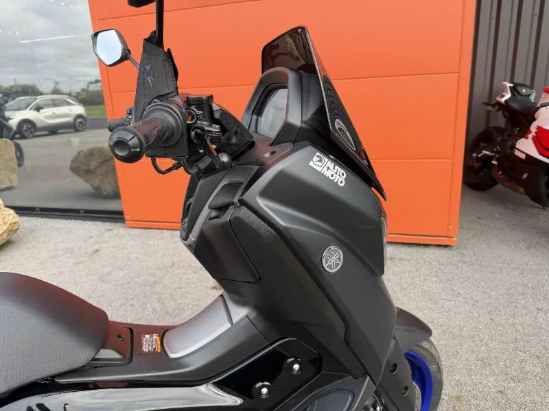 NMAX 125