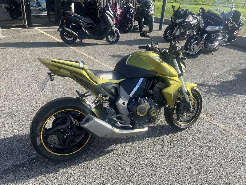 CB 1000 R