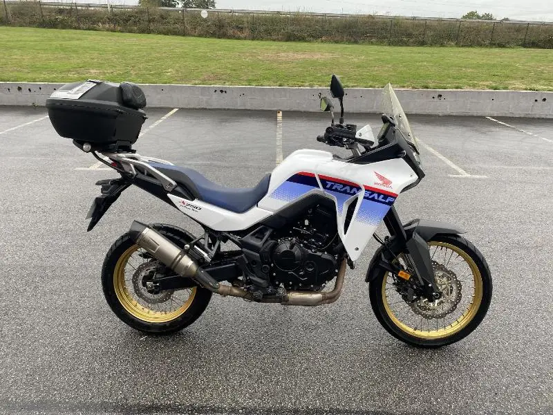 TRANSALP 750