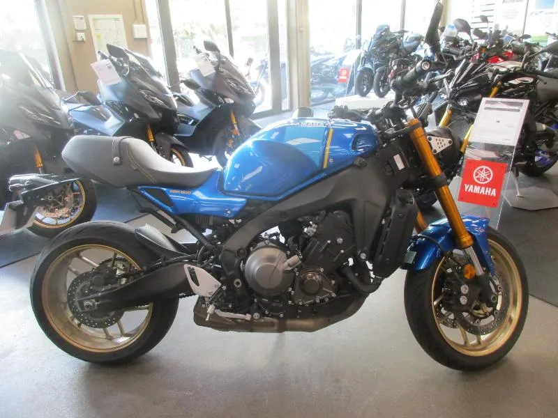 XSR 900