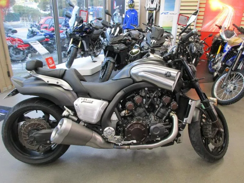 VMAX 1700 2013
