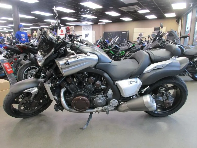 VMAX 1700
