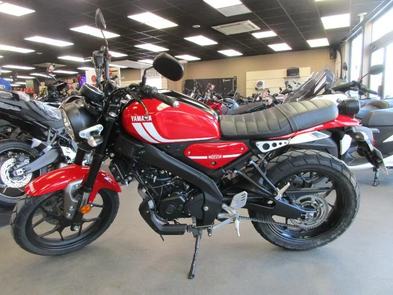 XSR 125