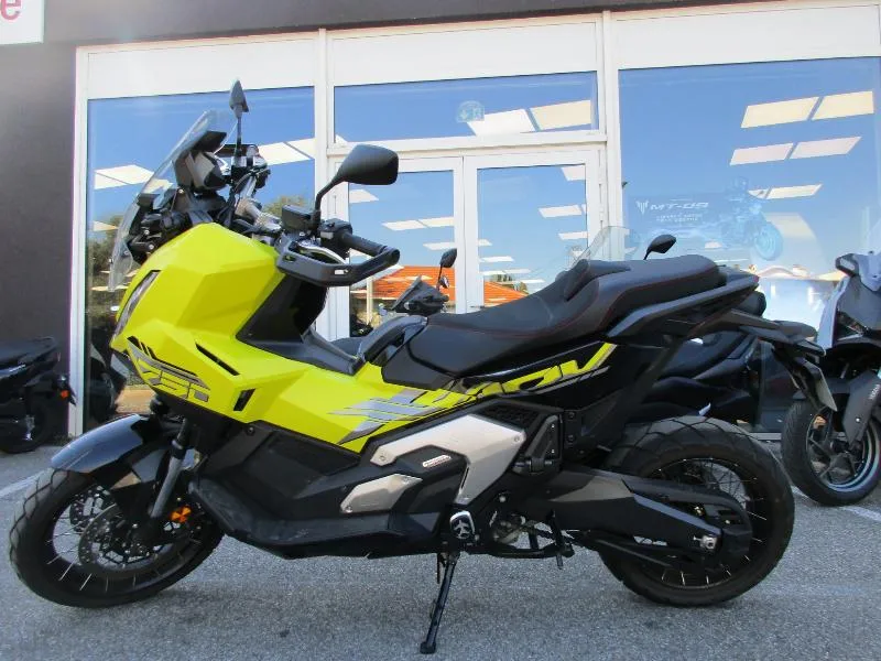 XADV 2025