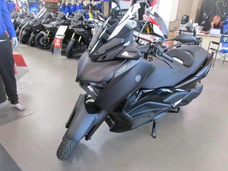 XMAX 300 Tech Max